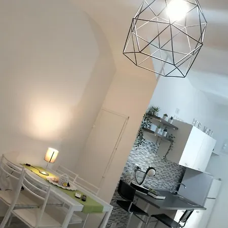 House Mattia Bari